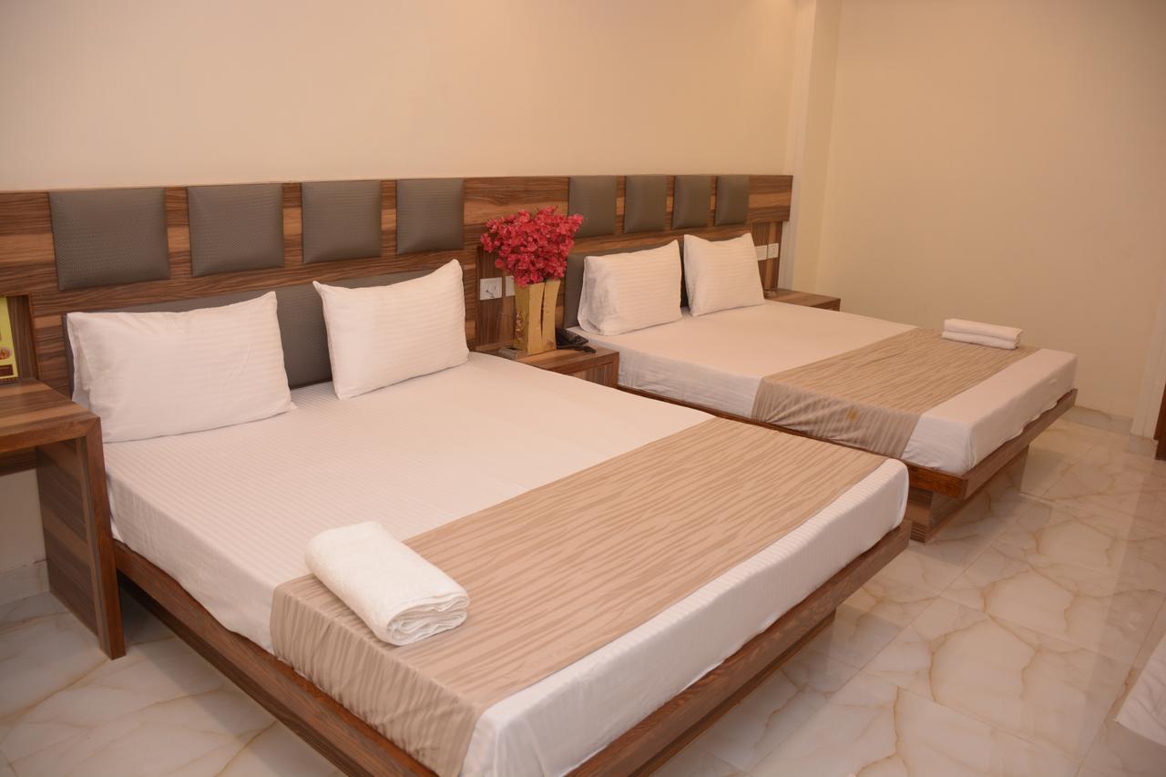 Hotel Golden Oasis - A Well Hygiene Property Paharganj Buitenkant foto