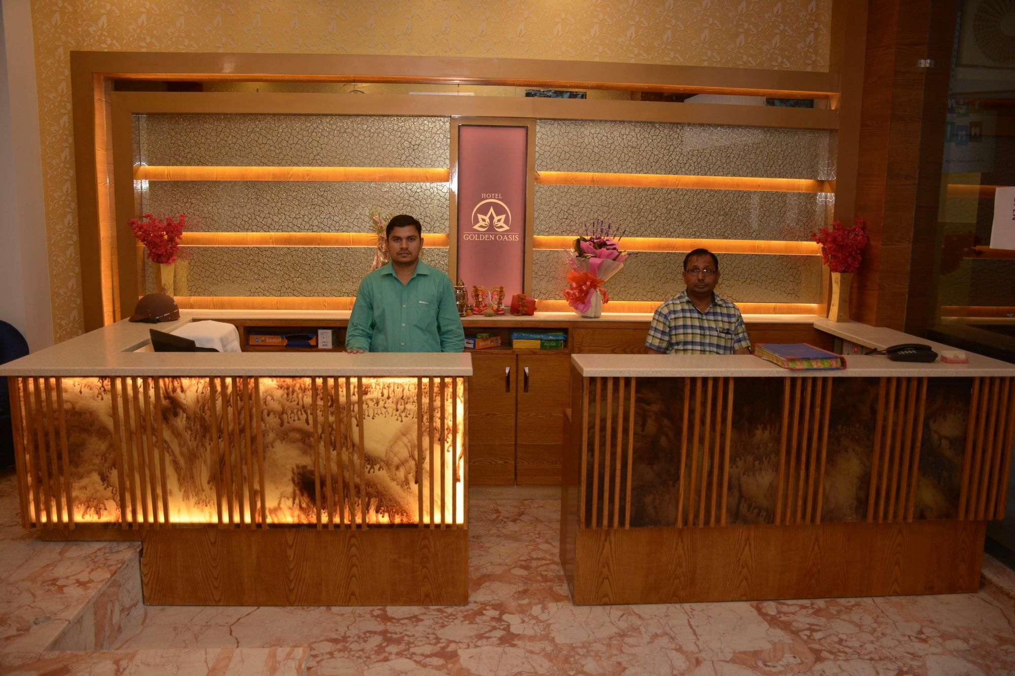 Hotel Golden Oasis - A Well Hygiene Property Paharganj Buitenkant foto